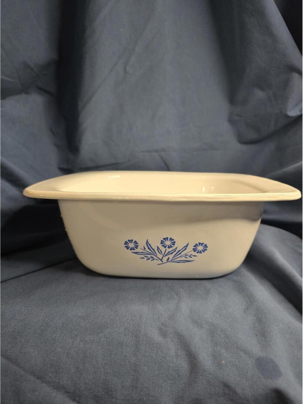 Vintage Corning Ware Blue Cornflower Dutch Oven